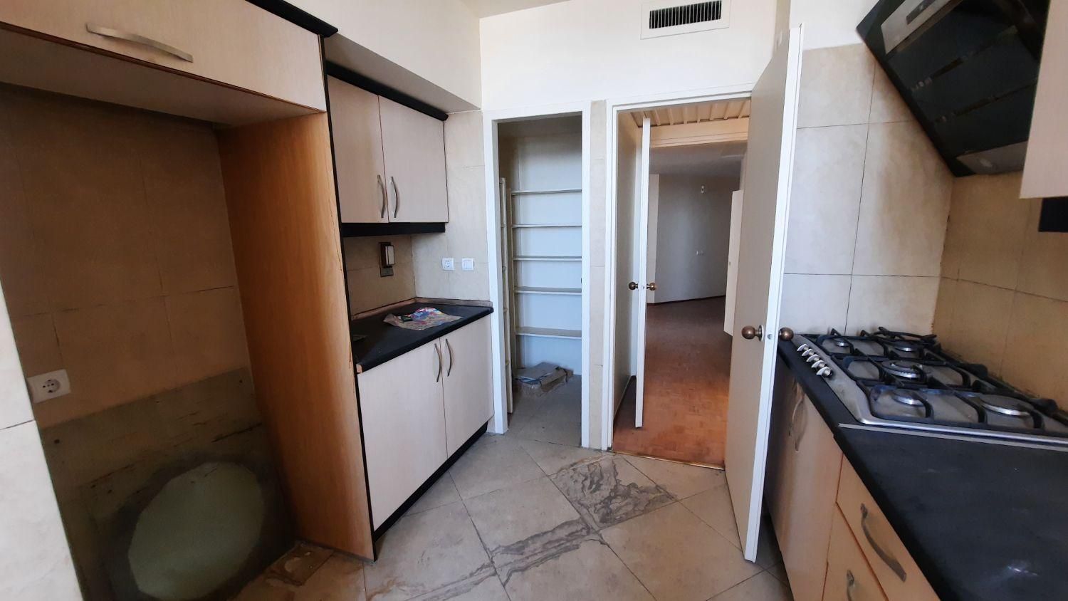 205 متر برج مسکونی اسکان