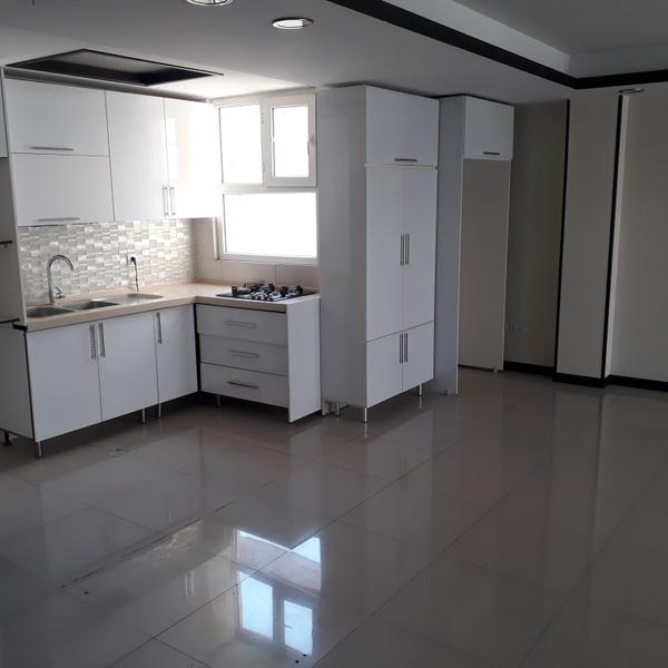 100 متر ونک زیر قیمت