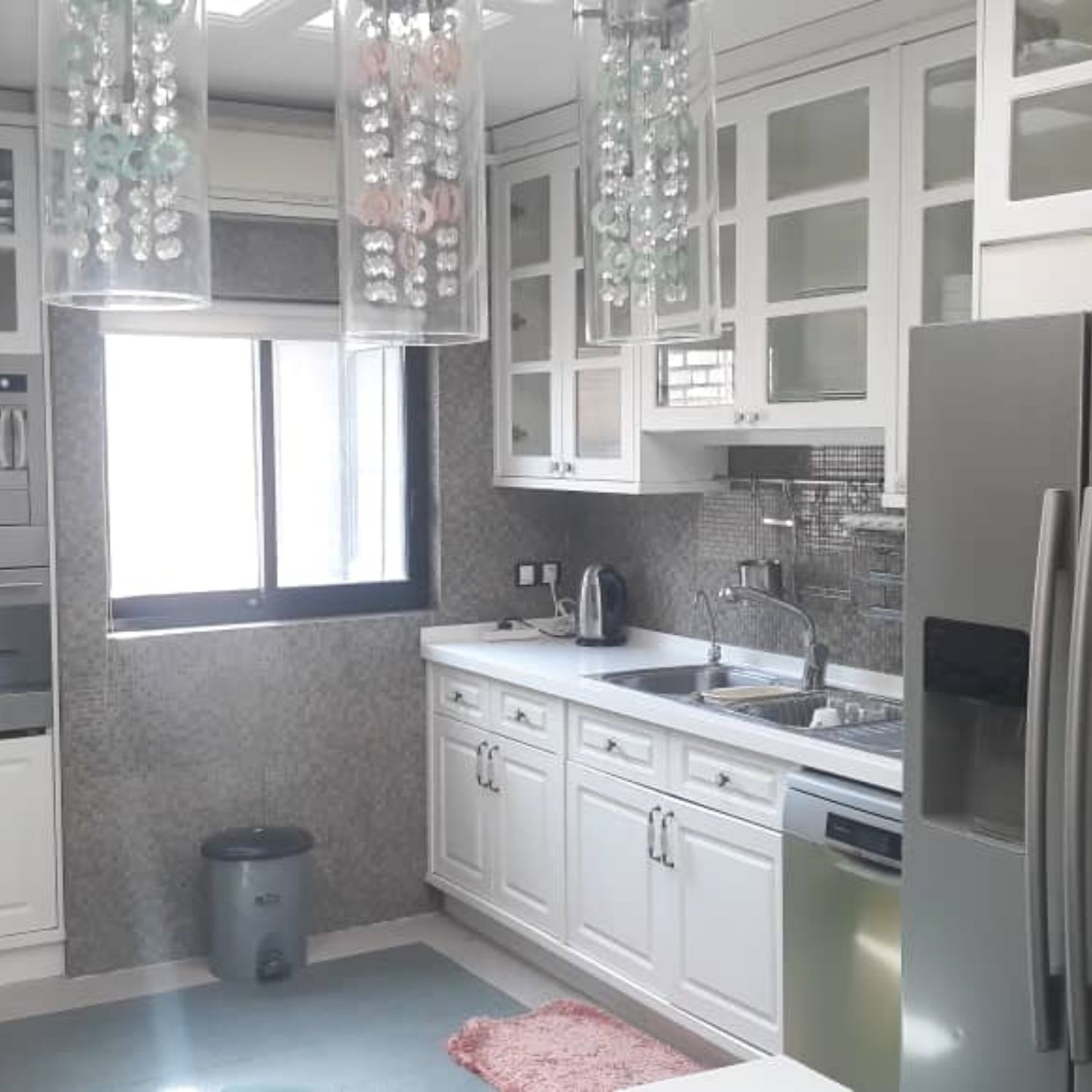جردن 135 متر 3 خواب 2 پارکینگ