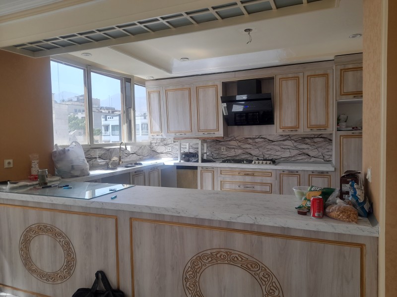 جردن ۱۳۰ متر  ۳ خواب