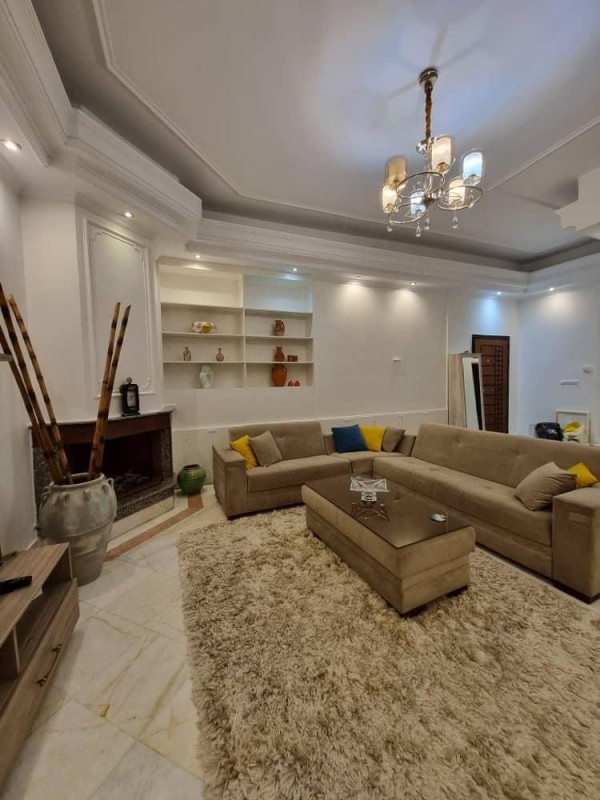 جردن ۱۴۵ متر ۵ ساله روبروی پارک ملت ۳خواب
