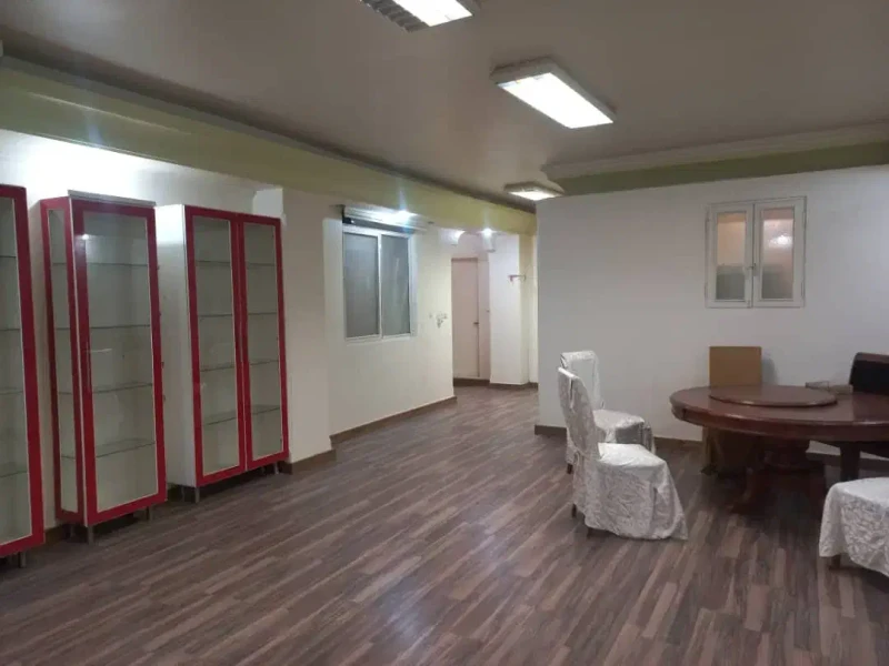 فروش110متر/دفترکار/بر پاسداران/تابلو خور/کوچه اختصاصی