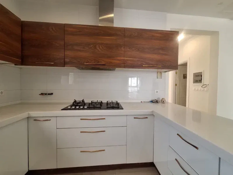 اجاره600متر /ویلایی در 2طبقه/باآسانسور /شریعتی