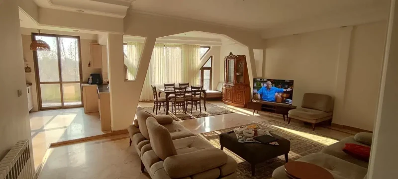 اجاره130متر/خوش نقشه/غرق نور/2پارکینگ/قیمت منصفانه/دروس