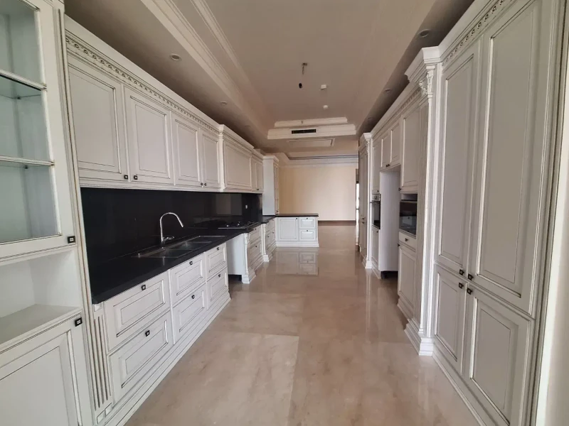 اجاره250متر/2پارکینگ/لابی/دروس