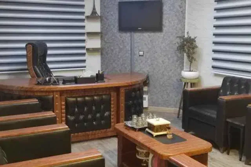 اجاره دفتر کار مبله96متر/برج مینا/3اتاق/شریعتی