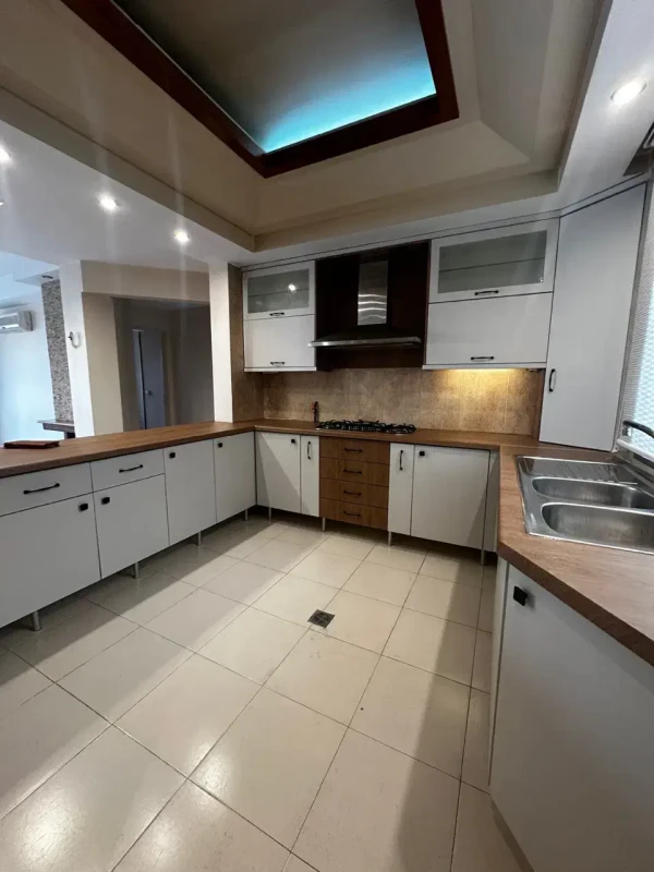 اجاره95متر/2خواب/اکازیون /با قیمت عالی/پاسداران