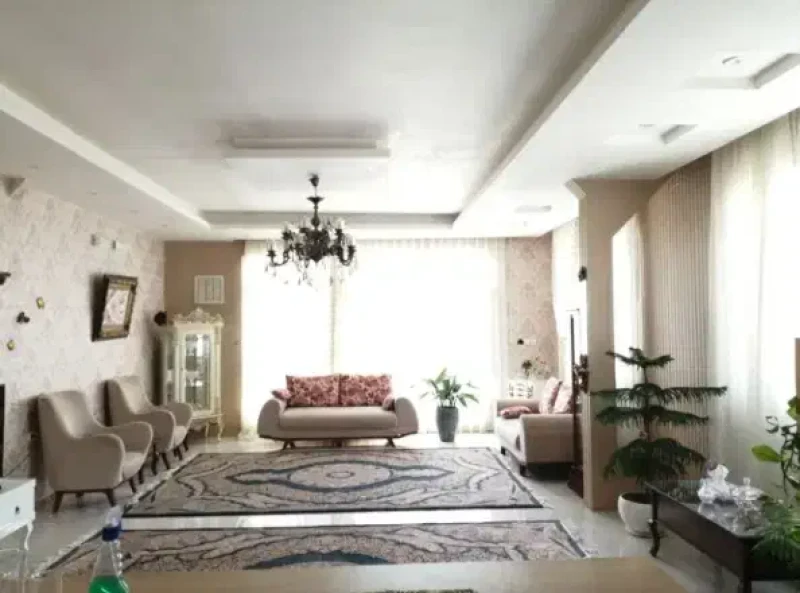 150 متر 3 خواب استخر و سونا فعال