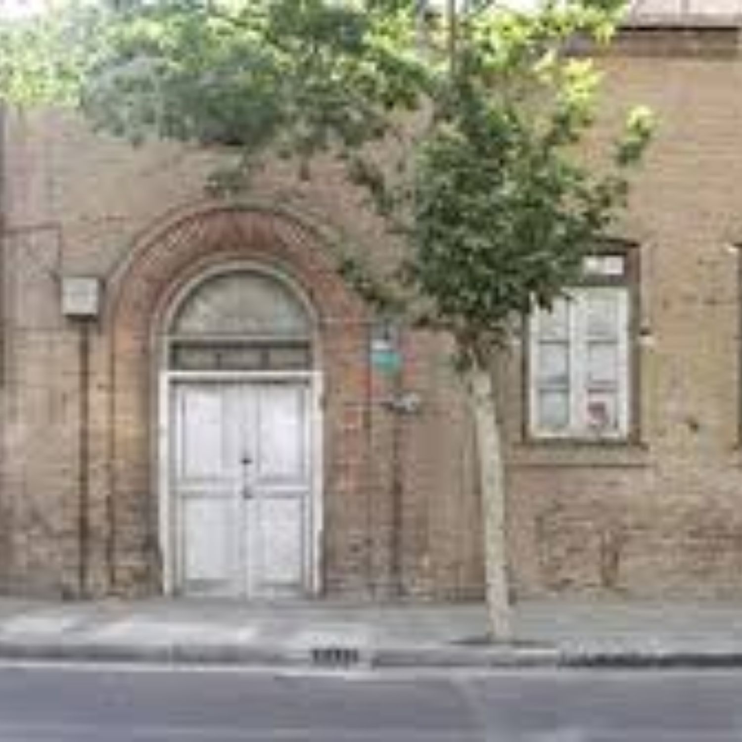 کلنگی 300 متری