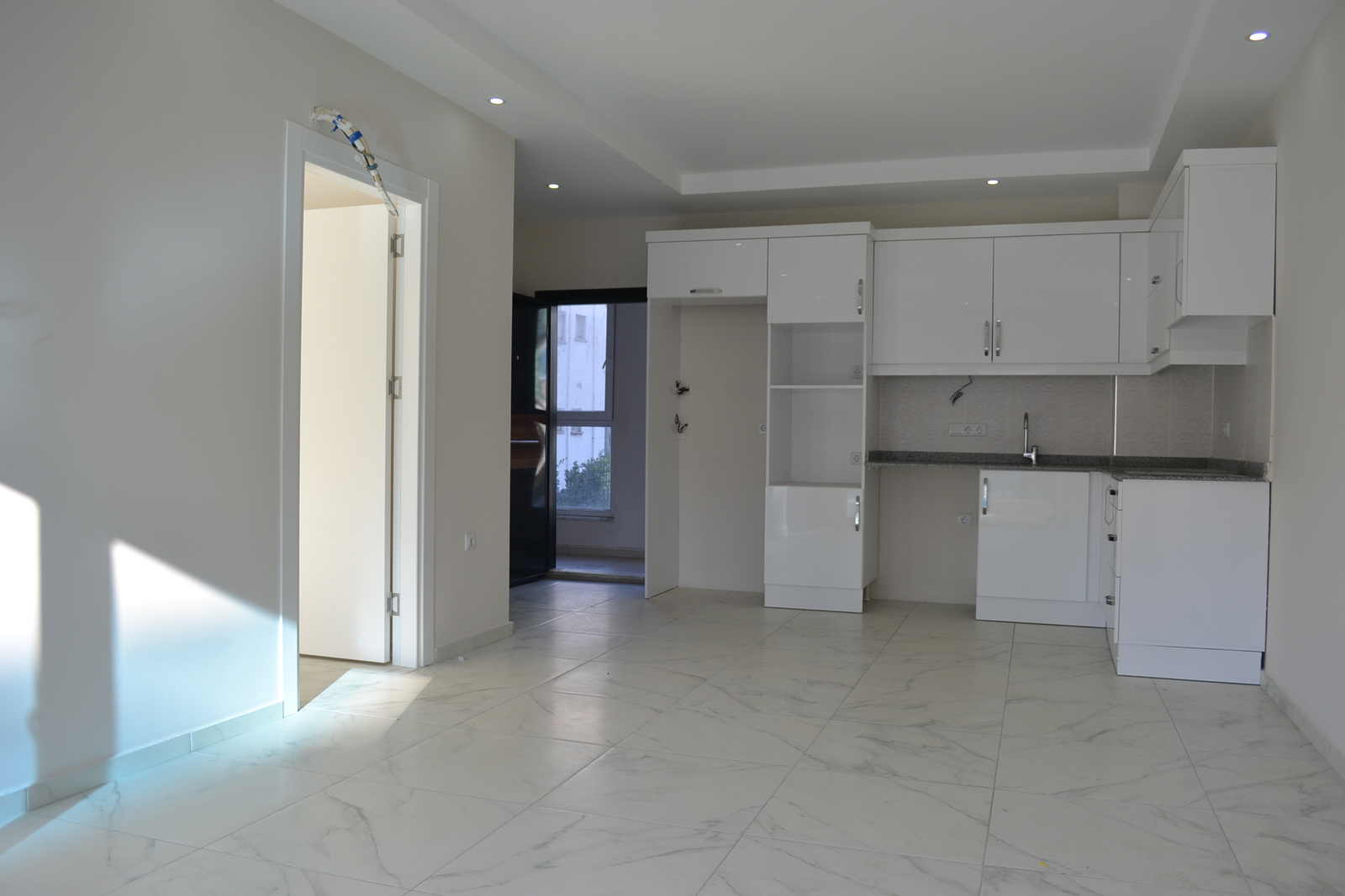 120 متر توانیر امکانات کامل