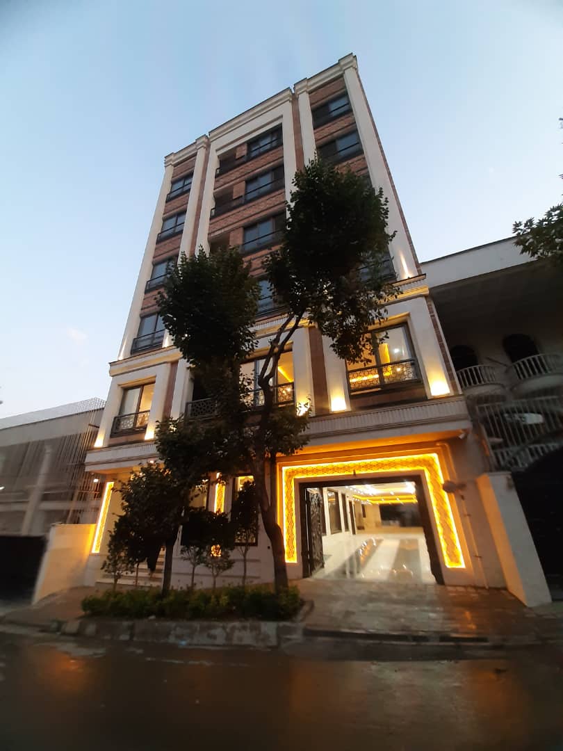 ۱۲۷متر دو خوابه ۲ پارکینگ جردن