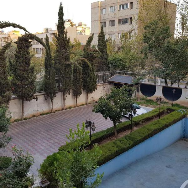 415 متر ویلا کلنگی زعفرانیه