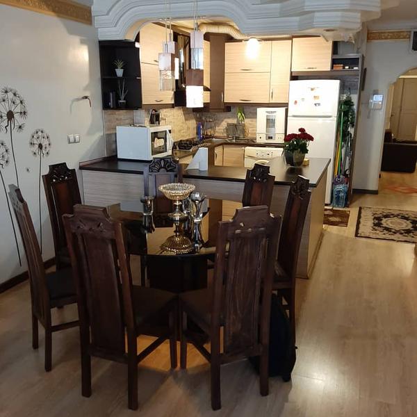 81 متر شمال پارک قیطریه