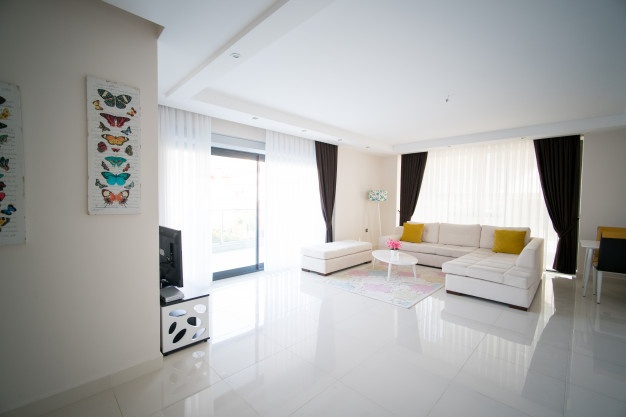 210 متر 4 خواب اجاره فوری زیر قیمت