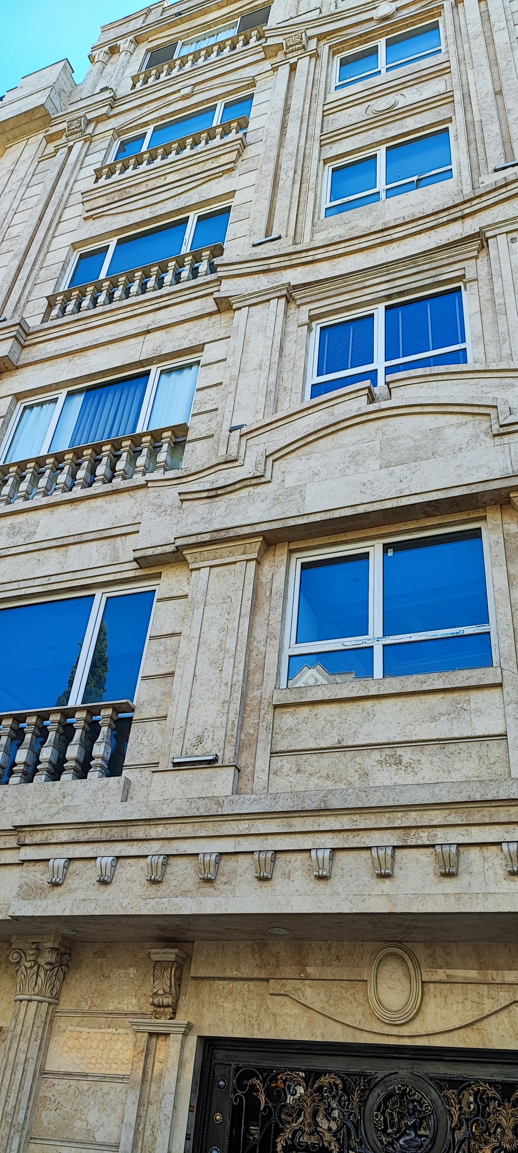 جردن160متر رو به آفتاب