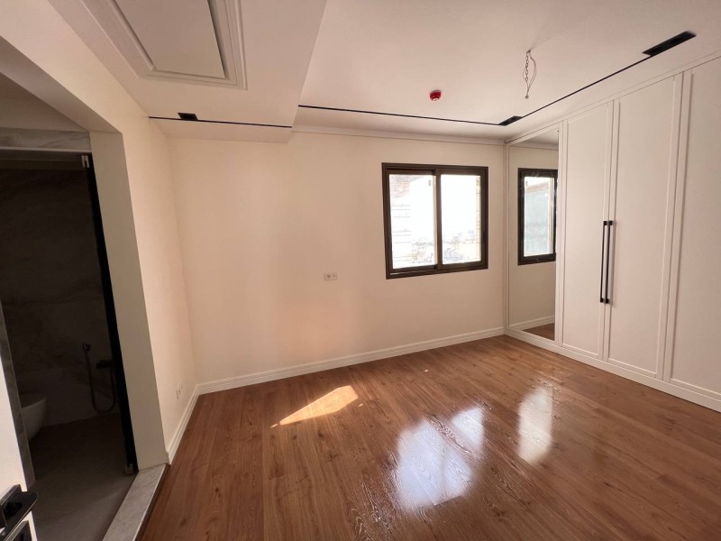 180متر مدرن فول مشاعات فرصت خرید