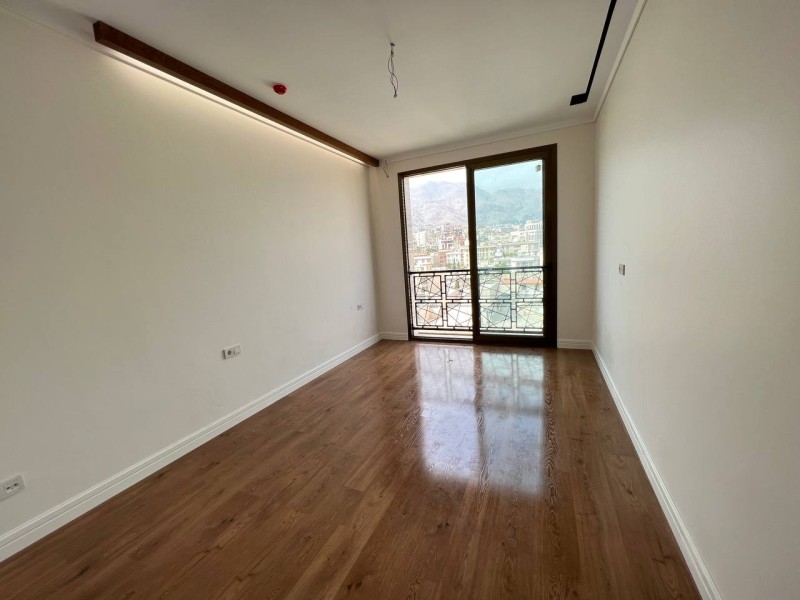 180متر مدرن فول مشاعات فرصت خرید