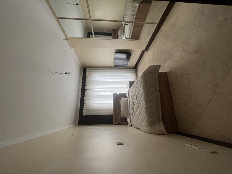 سعادت اباد ۱۳۰ متر ۲ پارکینگ سندی ۱۰ ساله