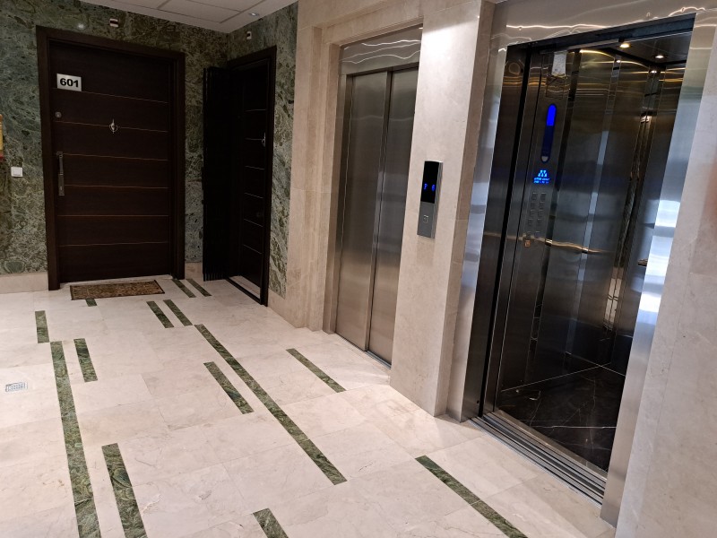 جردن ۱۲۰ متر ۲ خواب نوساز ۲ پارکینگ