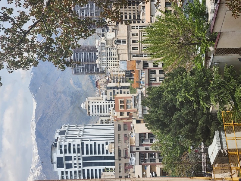 ۱۷۰متر شمال جردن غرق در نور با ۲پارکینگ