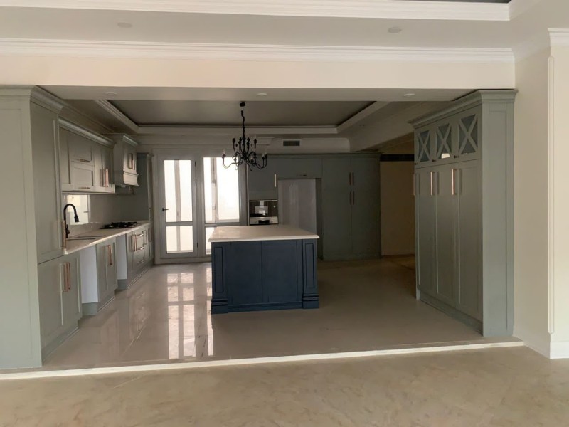 ۱۸۰متر فول امکانات در تاپ‌لوکیشن جردن