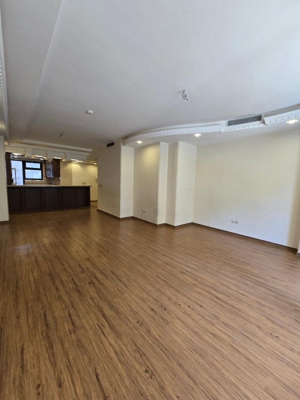 ۱۰۸متر بینظیر ۲پارکینگ باکس و لابی