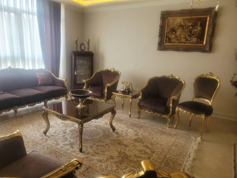 پاسداران ۱۷۷ متر دنج و آرام