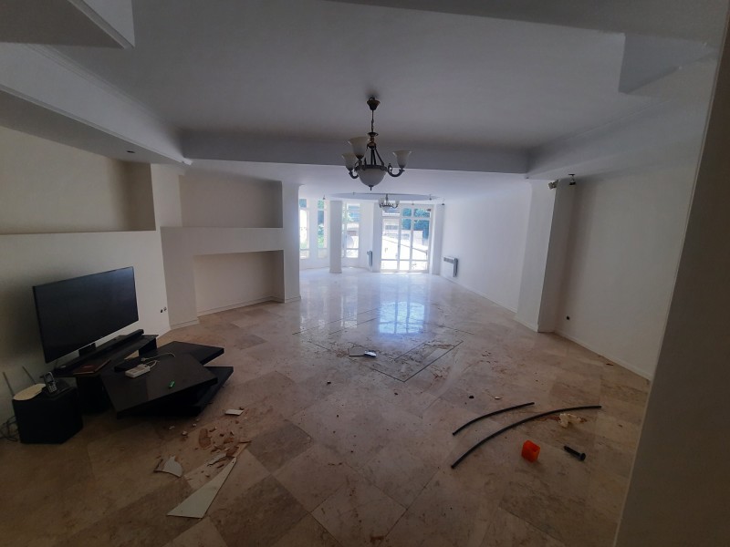 ونک شیخ بهایی شمالی ۱۵۲متر