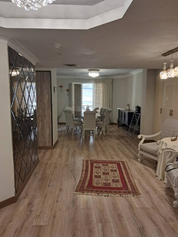 ۱۷۰ متر ۳ خواب موقعیت عالی