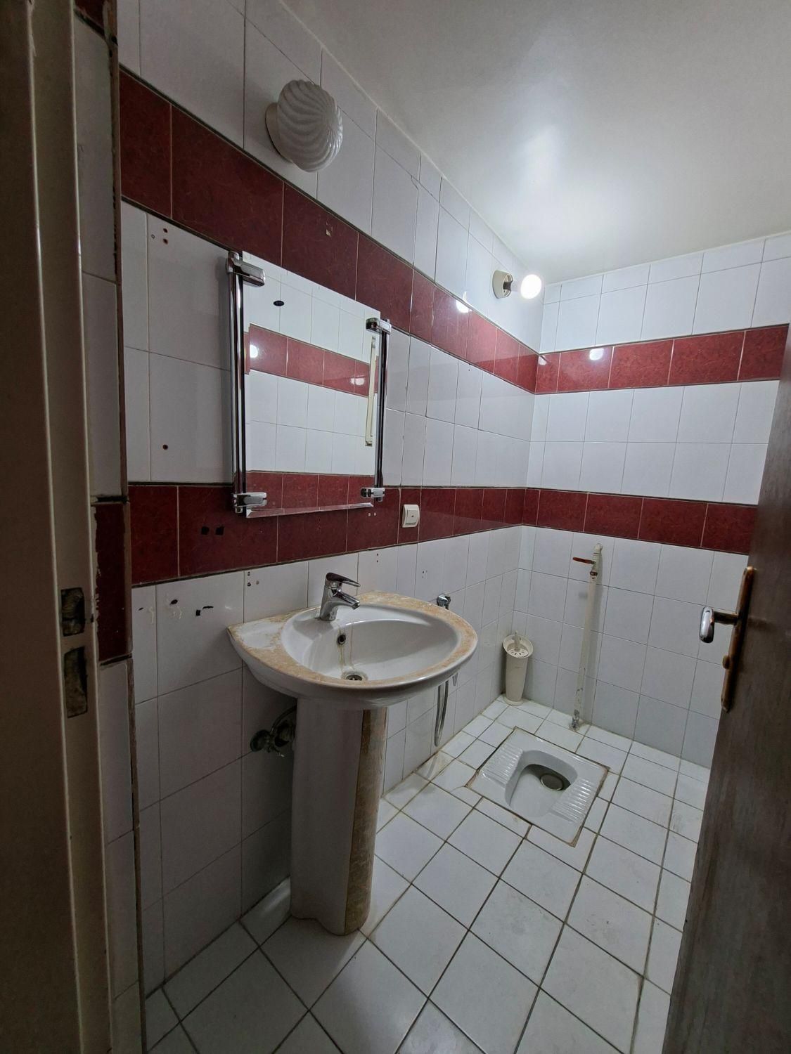 120 متر سعادت آباد بلوار دریا