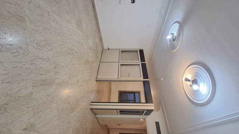 ۶۰ متر موقعیت اداری شمال جردن با امکانات کامل و نورگیر