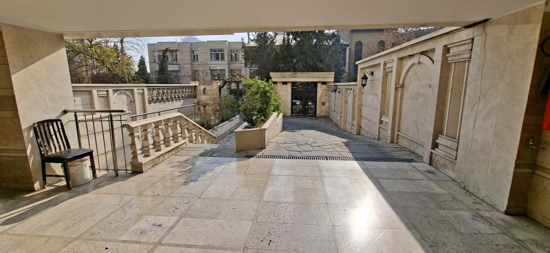 ونک ملاصدرا ۹۵متر ۲خوابه لوکس