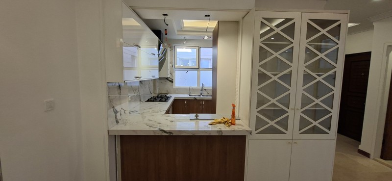 ونک ملاصدرا ۹۵متر ۲خوابه لوکس