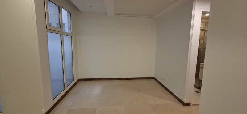 ونک ملاصدرا ۹۵متر ۲خوابه لوکس