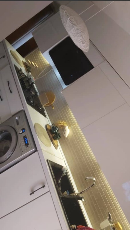 ونک برج پارک پرنس ۱۸۱متر