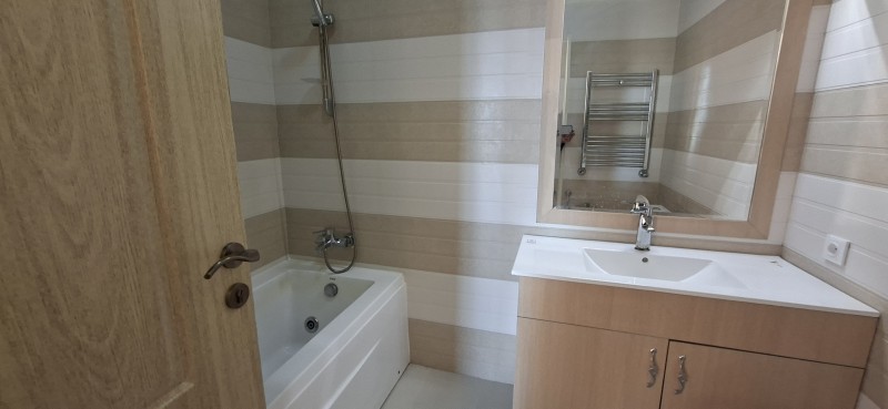 ونک برج مسکونی ۱۷۸متر ۳خوابه