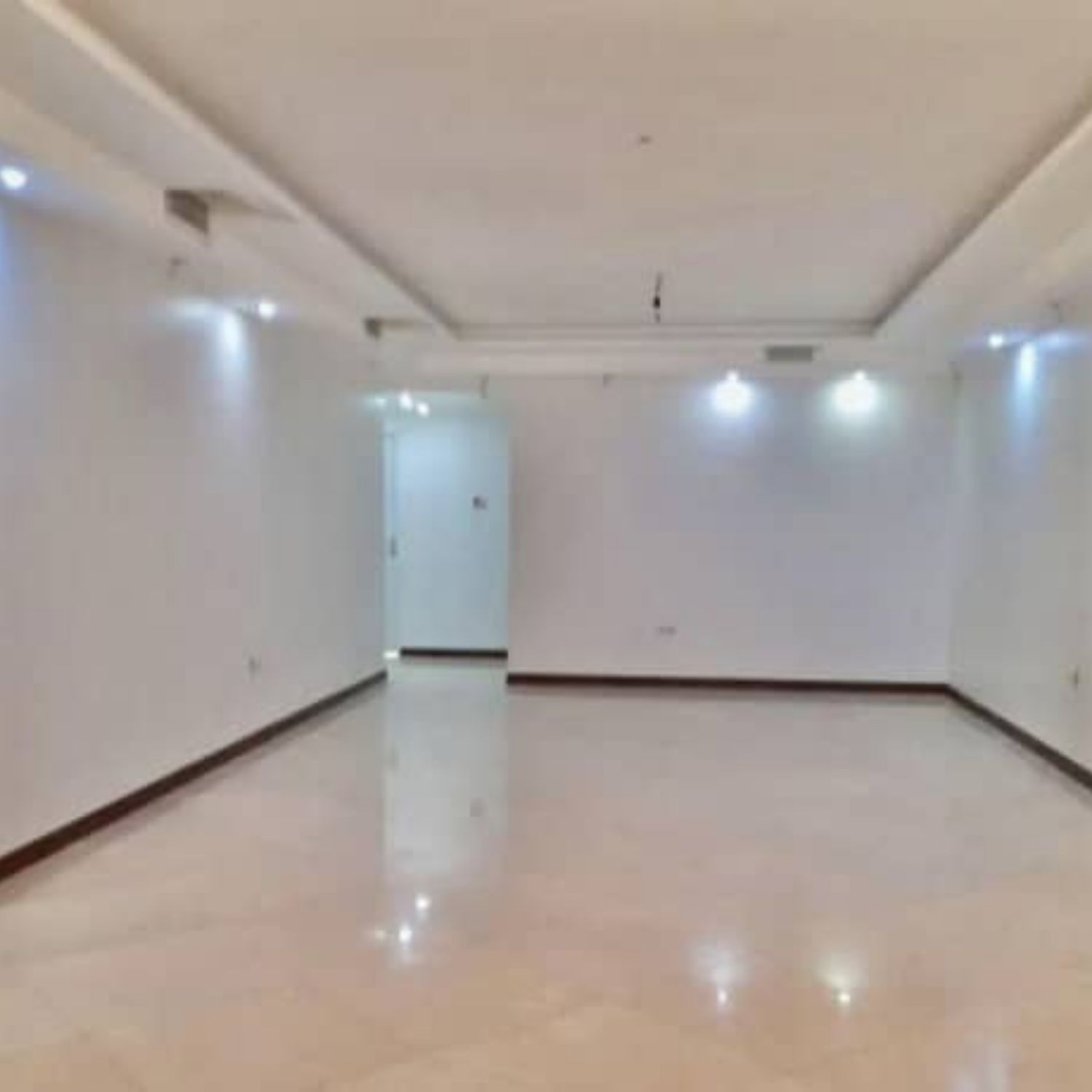 250متر 4خوابه ونک 2پارکینگ