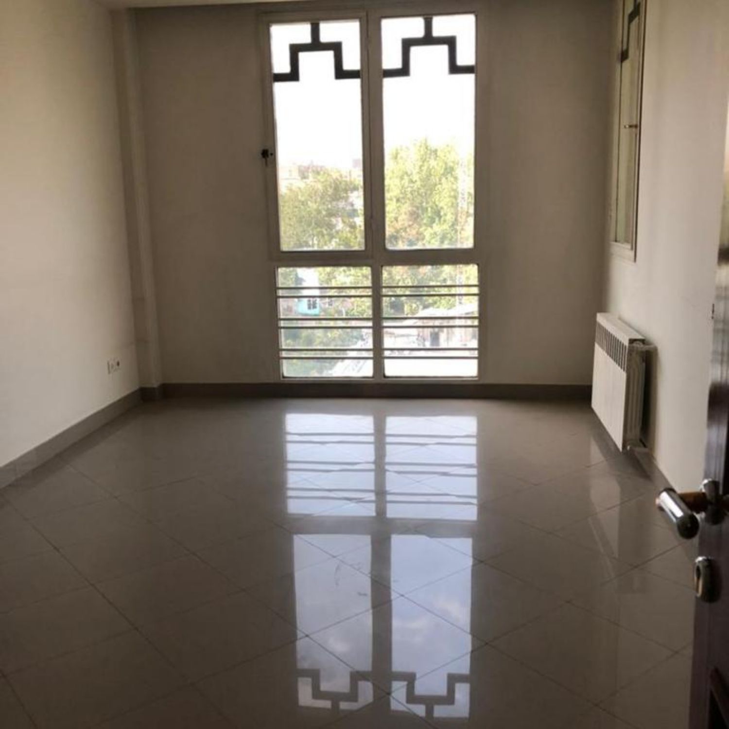 268متر 3خواب ونک تک واحدی