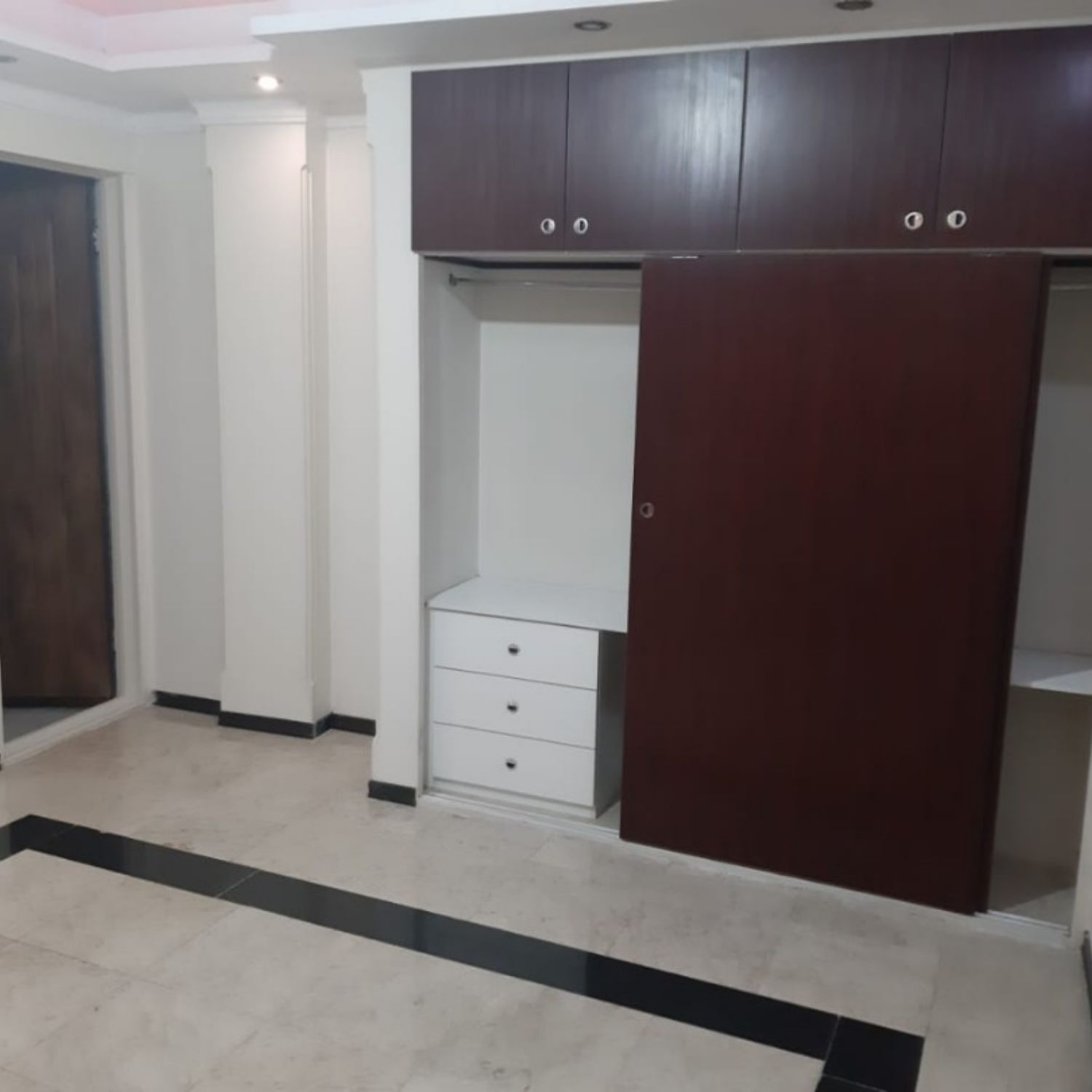 130متر 2خواب جردن خوش نقشه