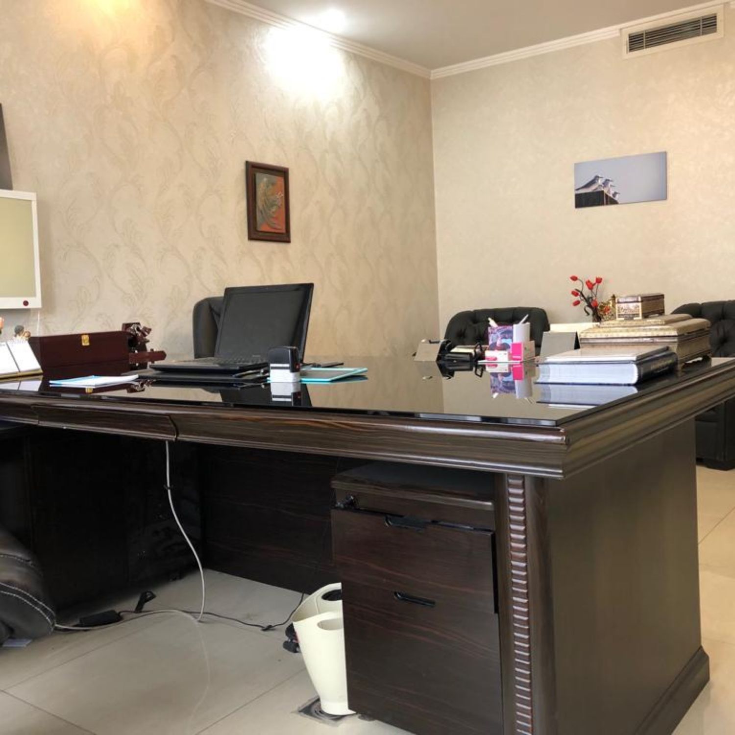 100متر 2خواب جردن اداری