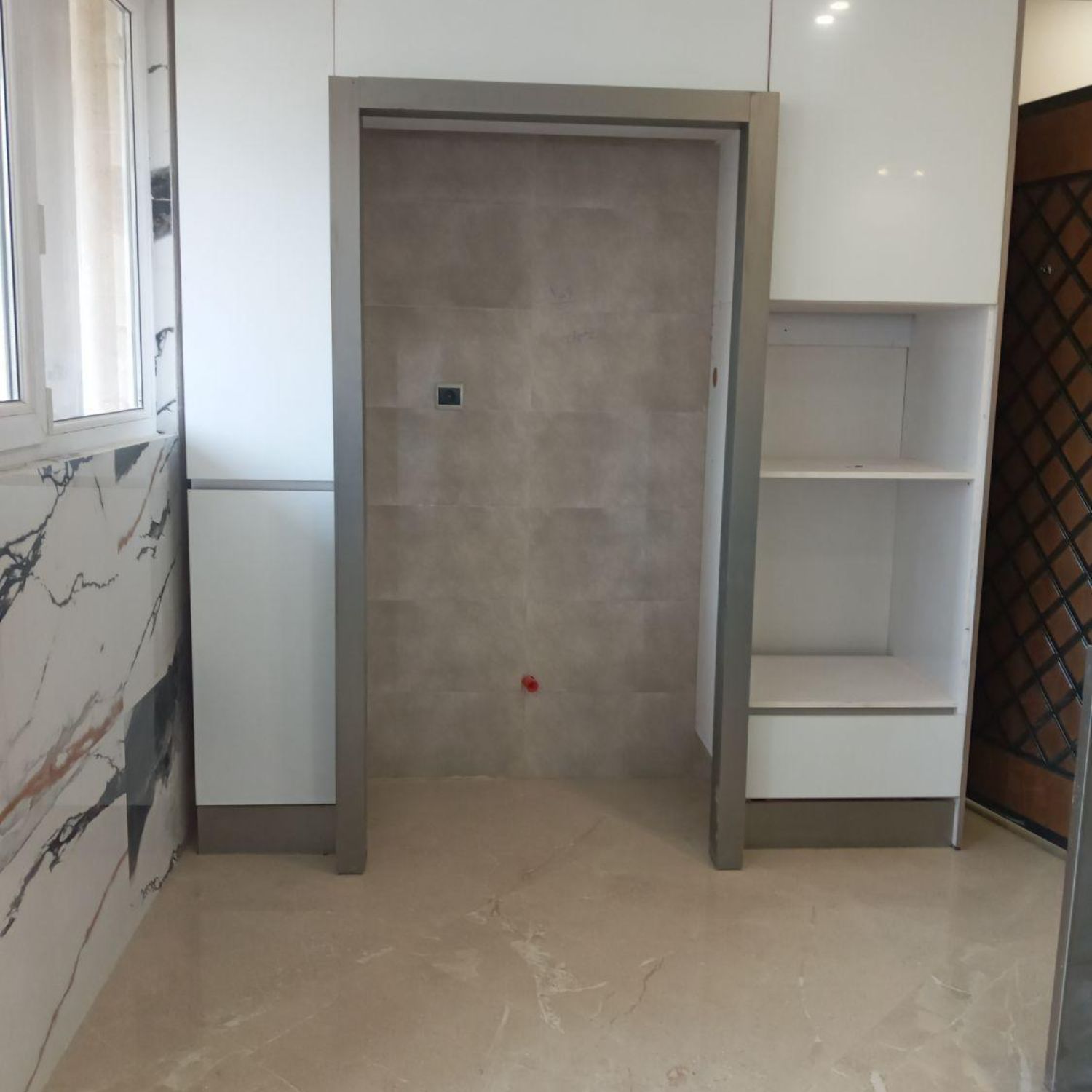 رهن و اجاره آپارتمان/قلهک 135 متر/تکواحدی