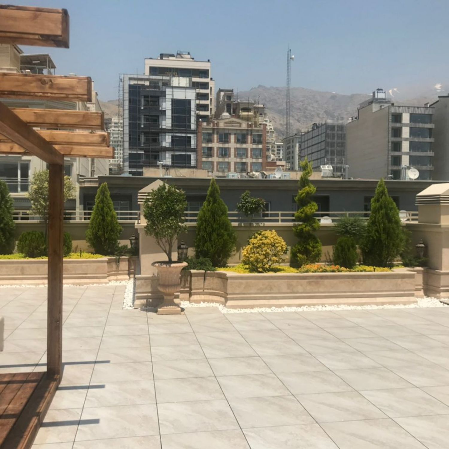 110متر 2خواب محمودیه کلید نخورده