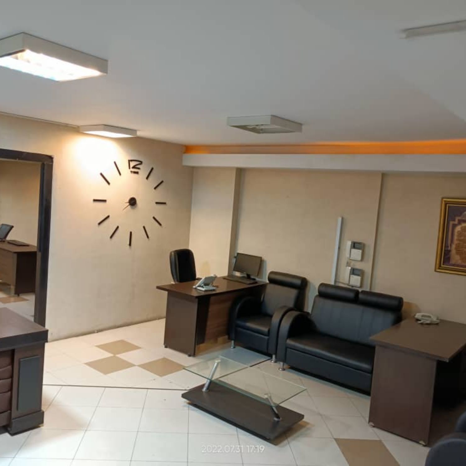 135متر 3خواب جردن سند اداری