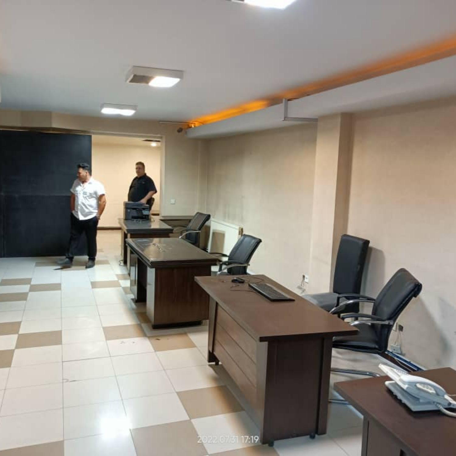 135متر 3خواب جردن سند اداری