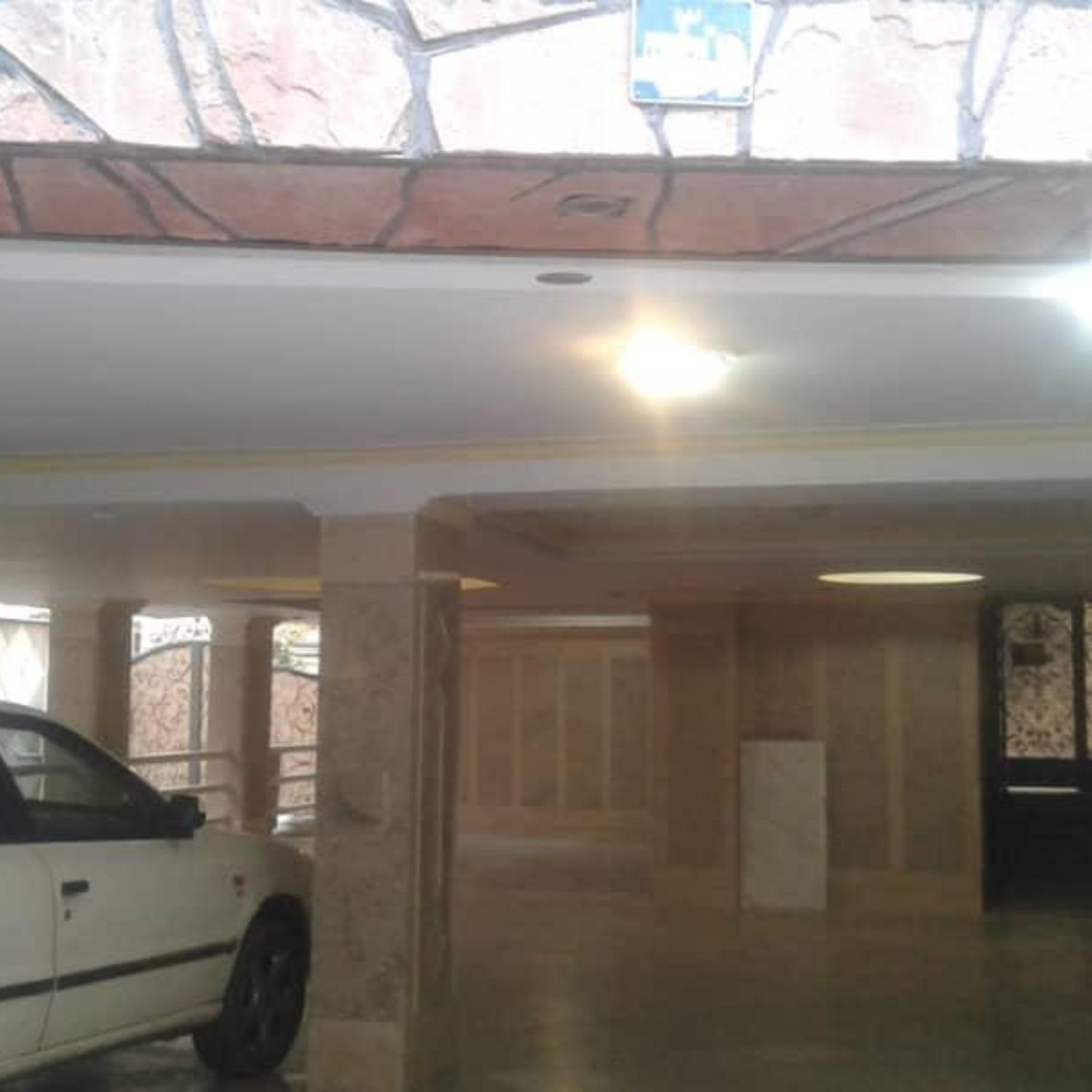 82متر 2خوابه شریعتی