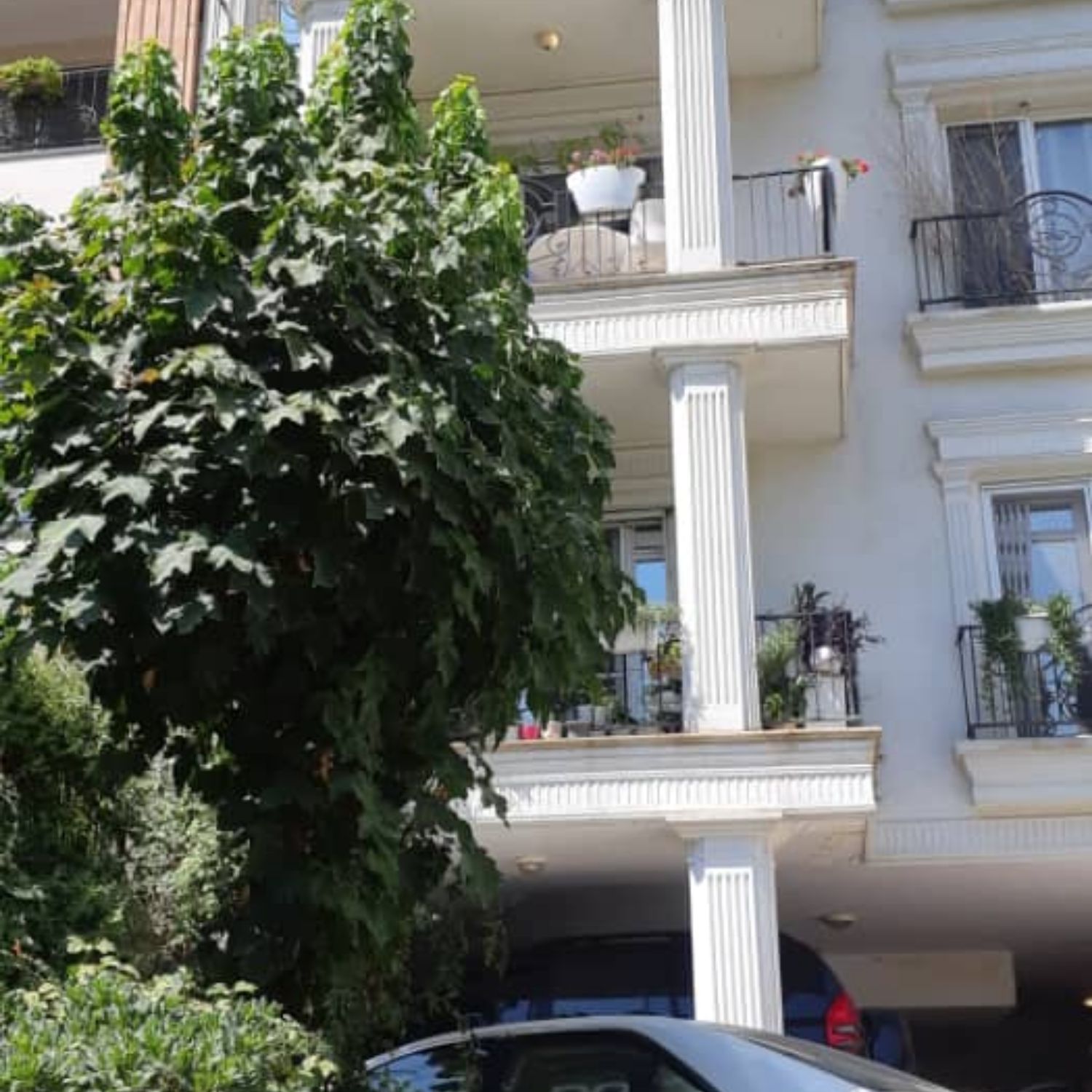 85متر 2خواب ولنجک خوش نقشه