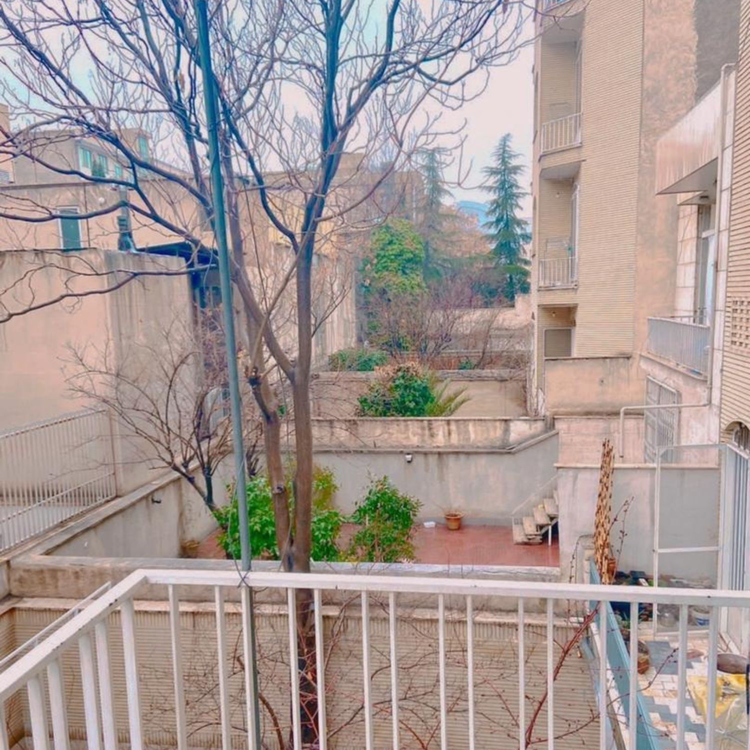 آپارتمان 136 متری پاسداران