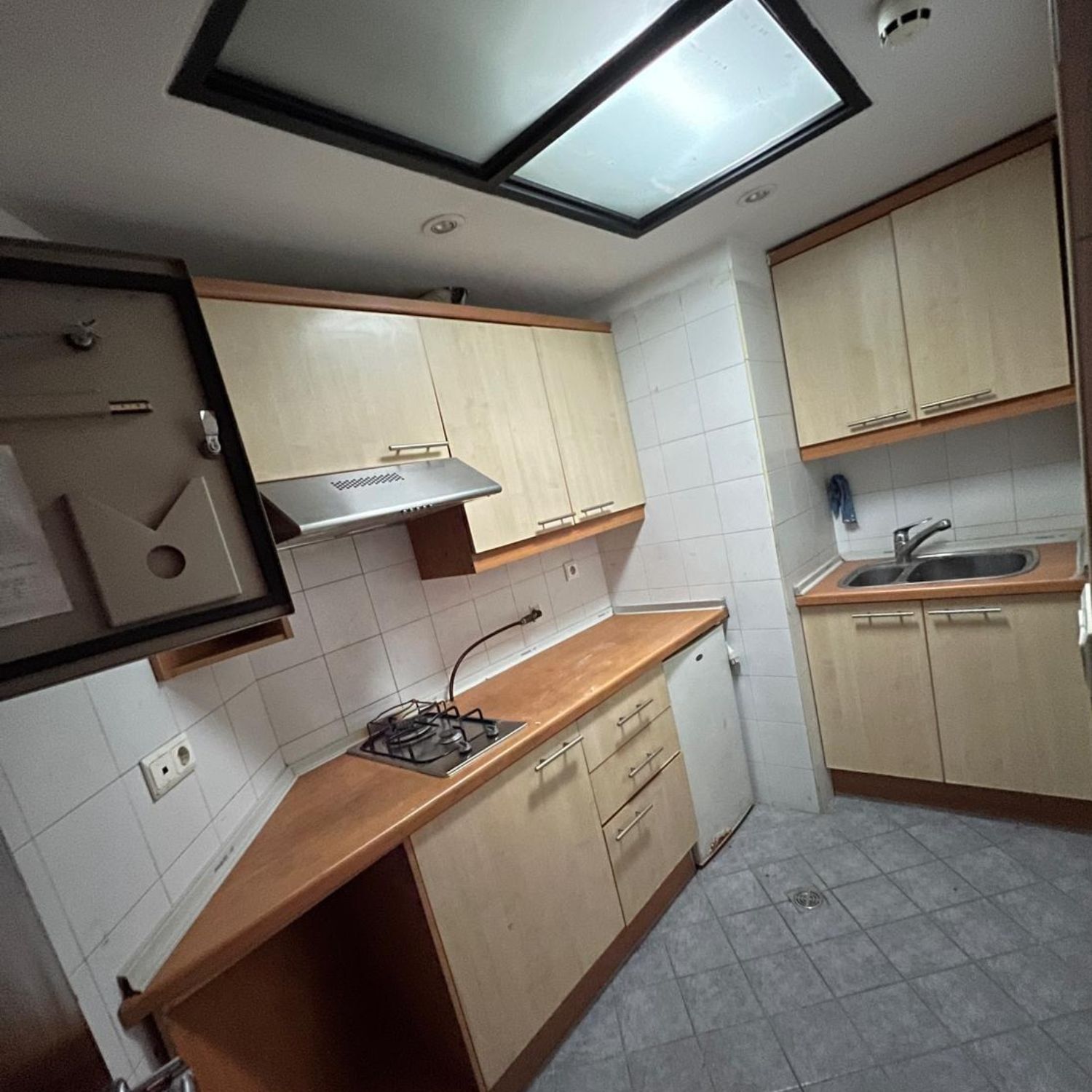 آپارتمان 110 متری / 2 خواب / ونک