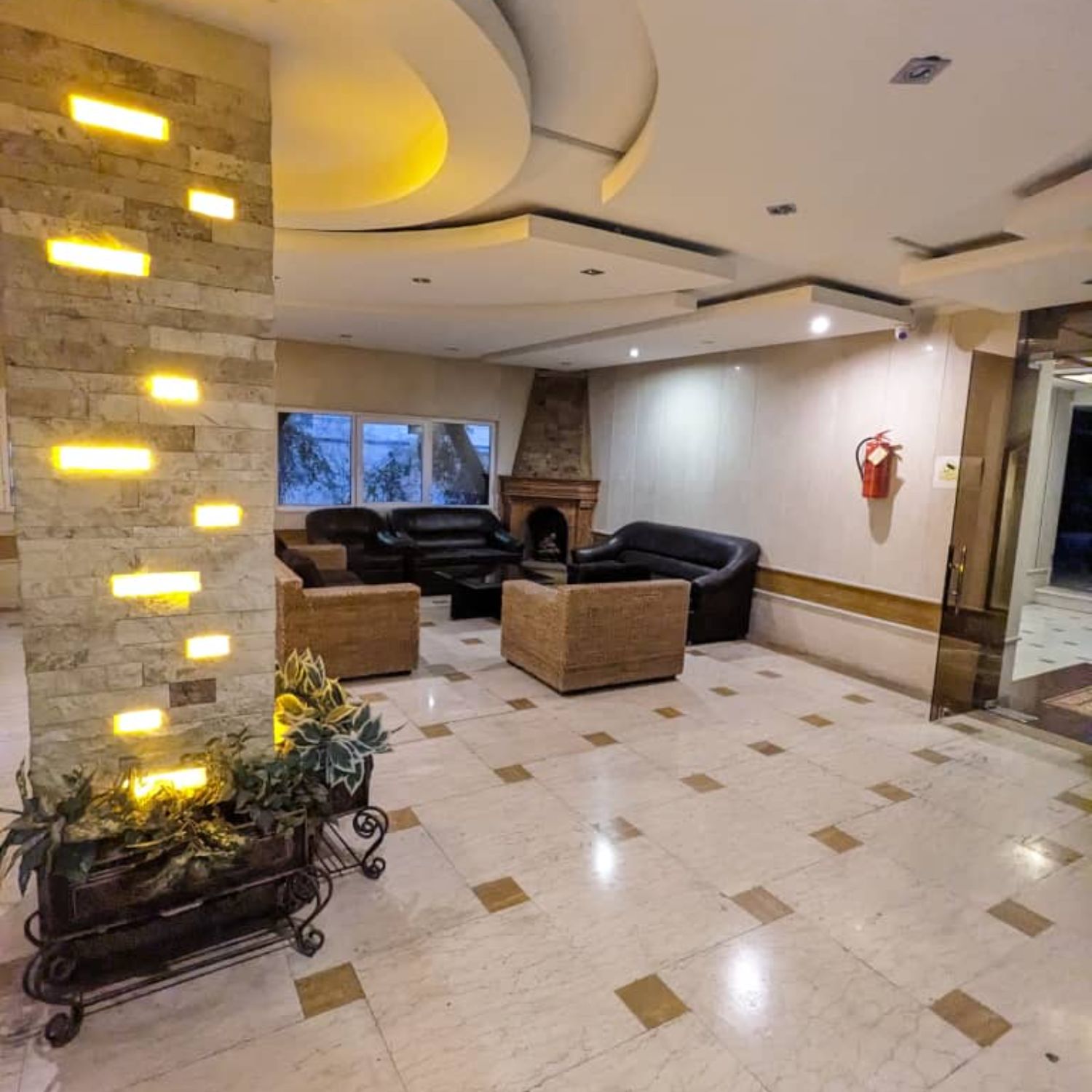۷۰متر ۲خواب تاپ لوکیشن