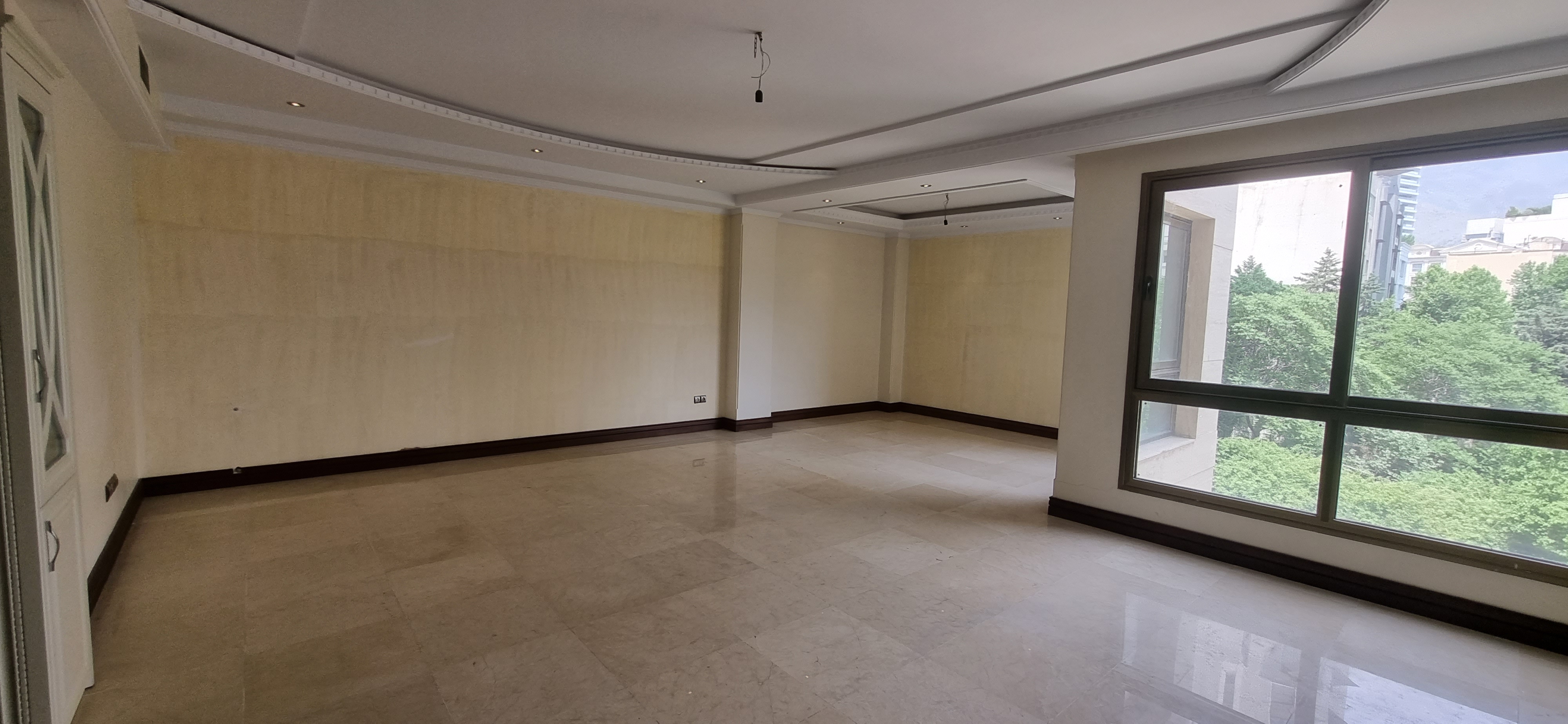 زعفرانیه ۱۸۸ متر ۳ خواب نوساز